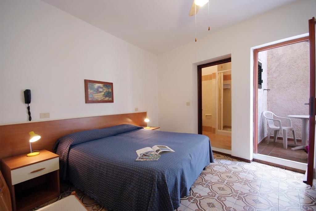 Hotel Anselmi Marciana Marina Kültér fotó